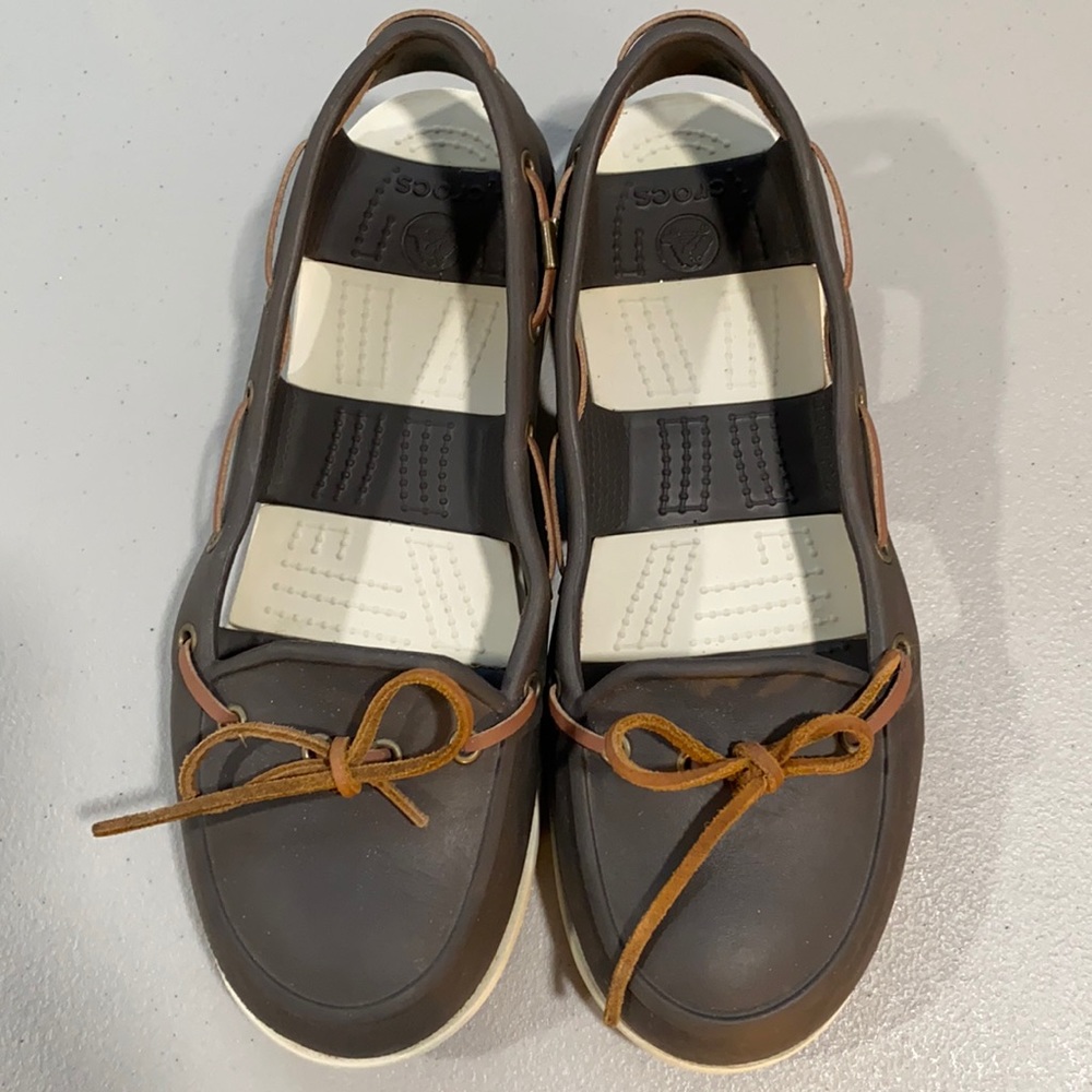 CROCS Women’s Classic Boat Shoe Brown size 9